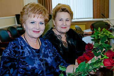 С праздником добра и уважения!